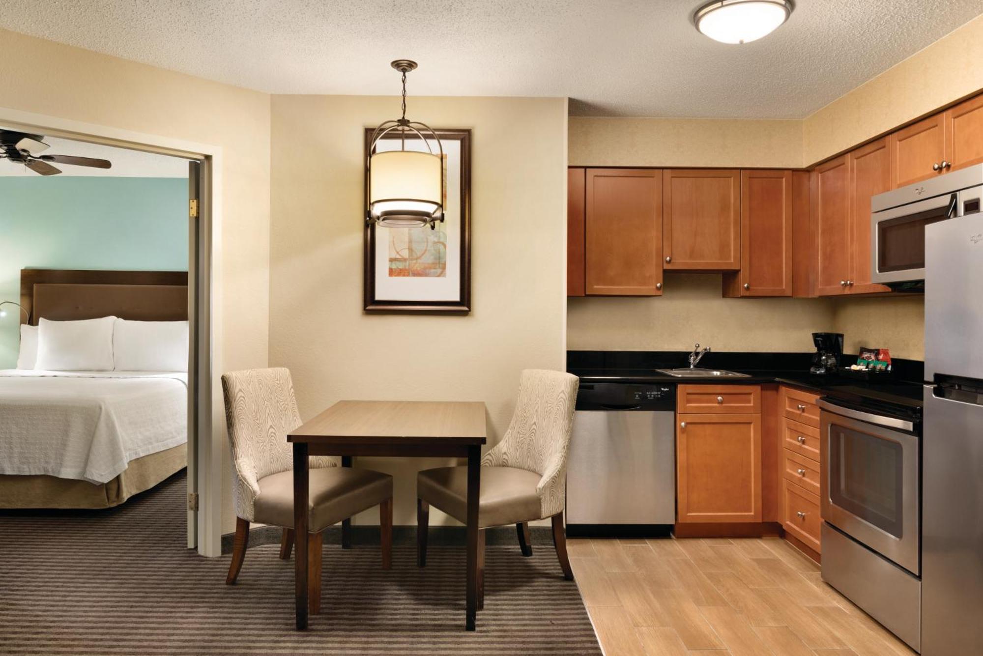 Homewood Suites Grand Rapids Bagian luar foto