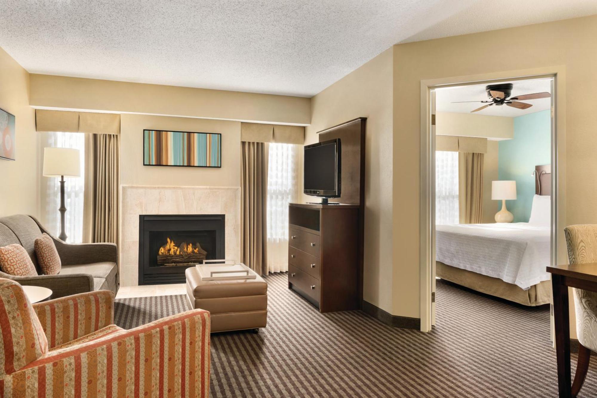 Homewood Suites Grand Rapids Bagian luar foto