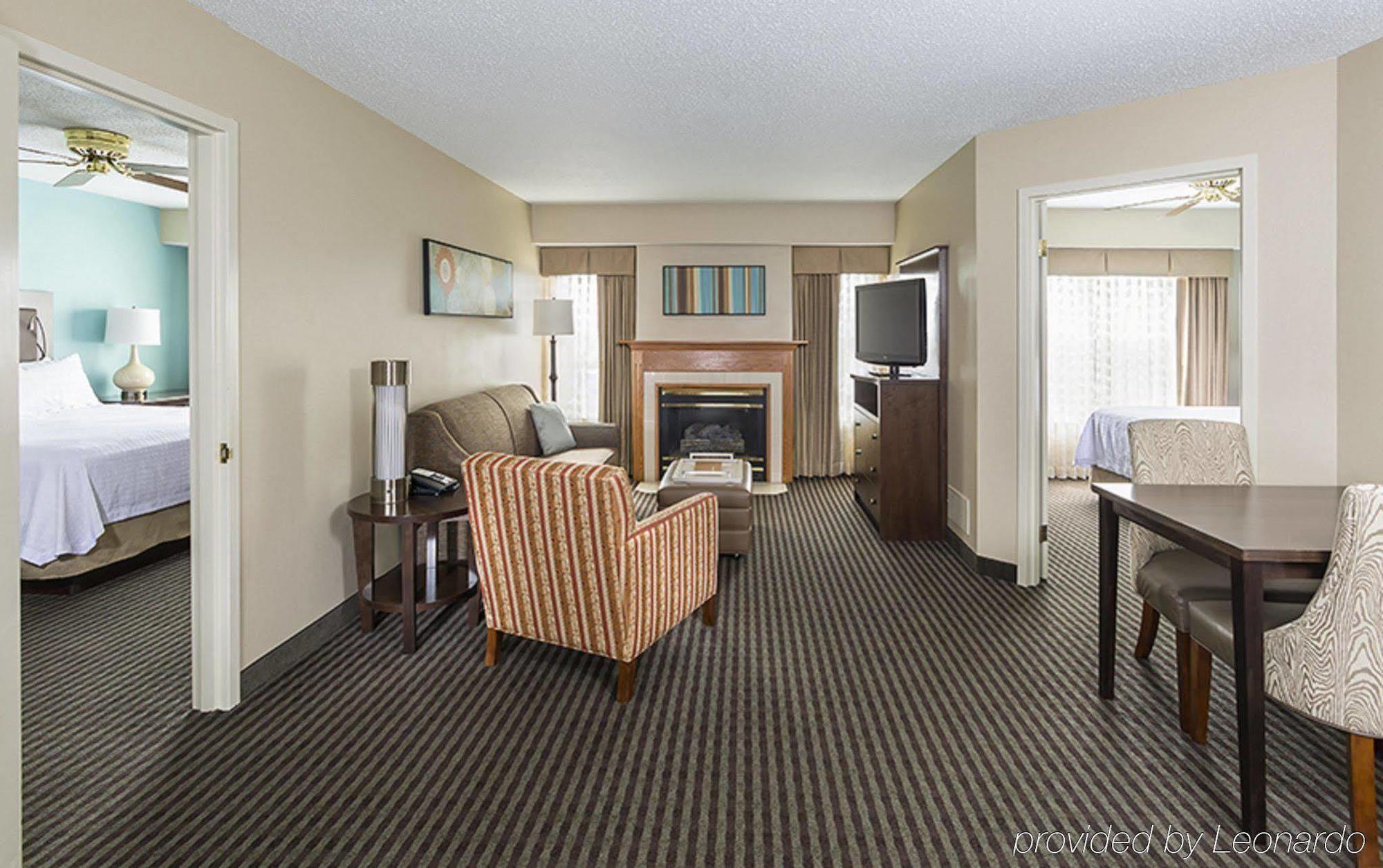 Homewood Suites Grand Rapids Bagian luar foto