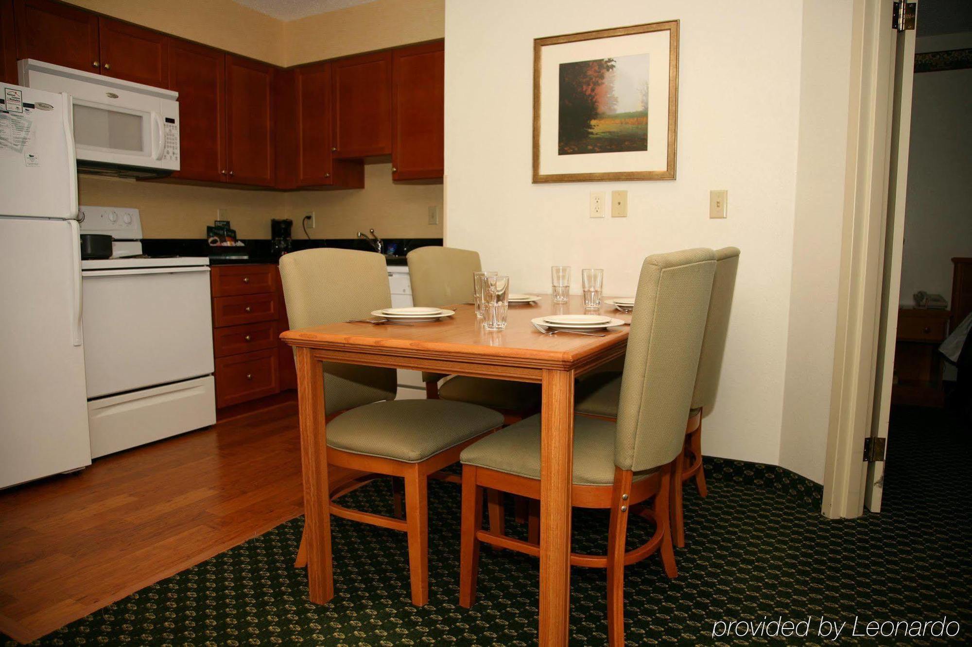 Homewood Suites Grand Rapids Ruang foto