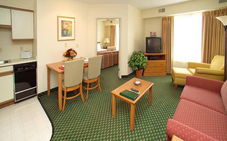 Homewood Suites Grand Rapids Ruang foto